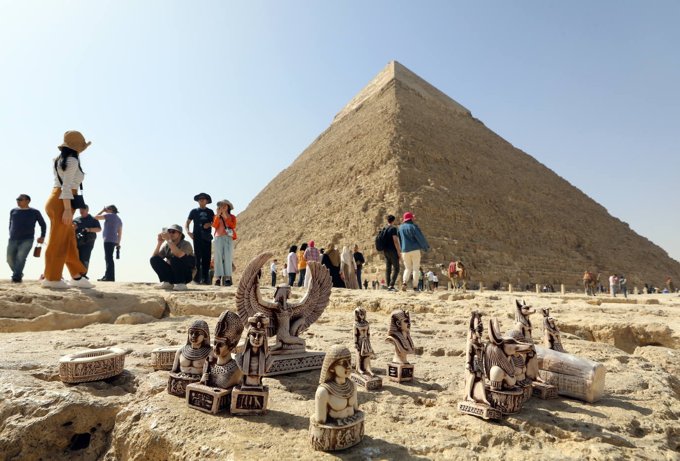 Descubren un pasillo oculto en el interior de la Gran Pirámide de Guiza