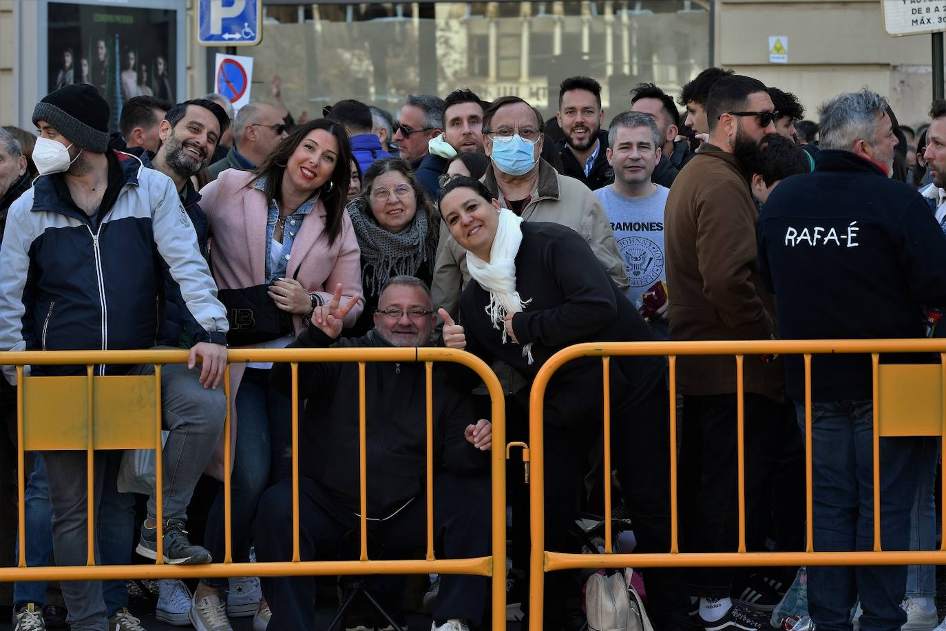 Búscate en la mascletà del sábado 4 de marzo