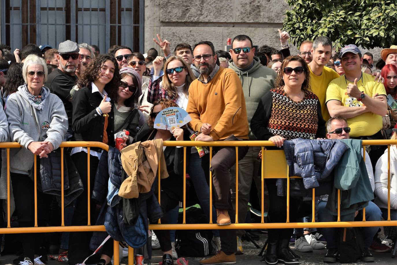 Búscate en la mascletà del domingo 5 de marzo