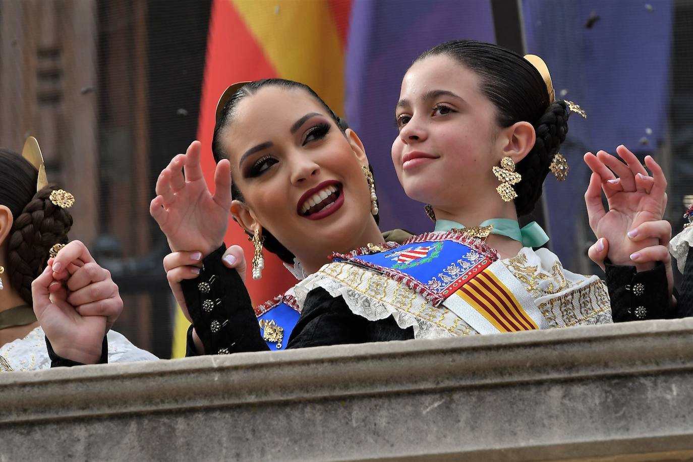 Búscate en la mascletà del domingo 5 de marzo