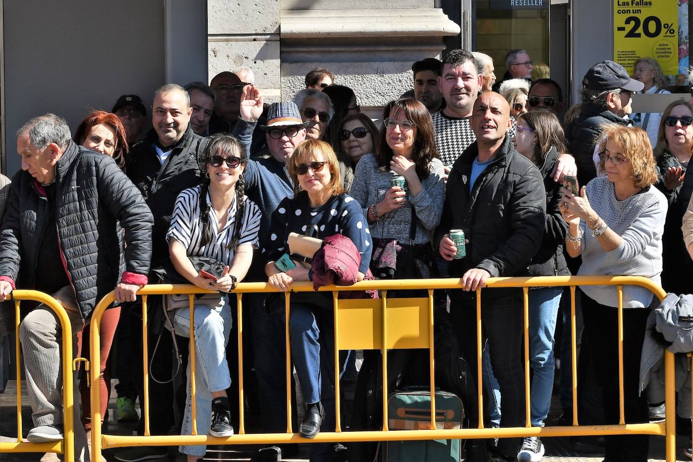 Búscate en la mascletà del lunes 6 de marzo de 2023