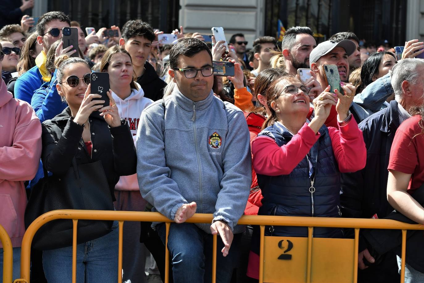 Búscate en la mascletà del martes 7 de marzo de 2023