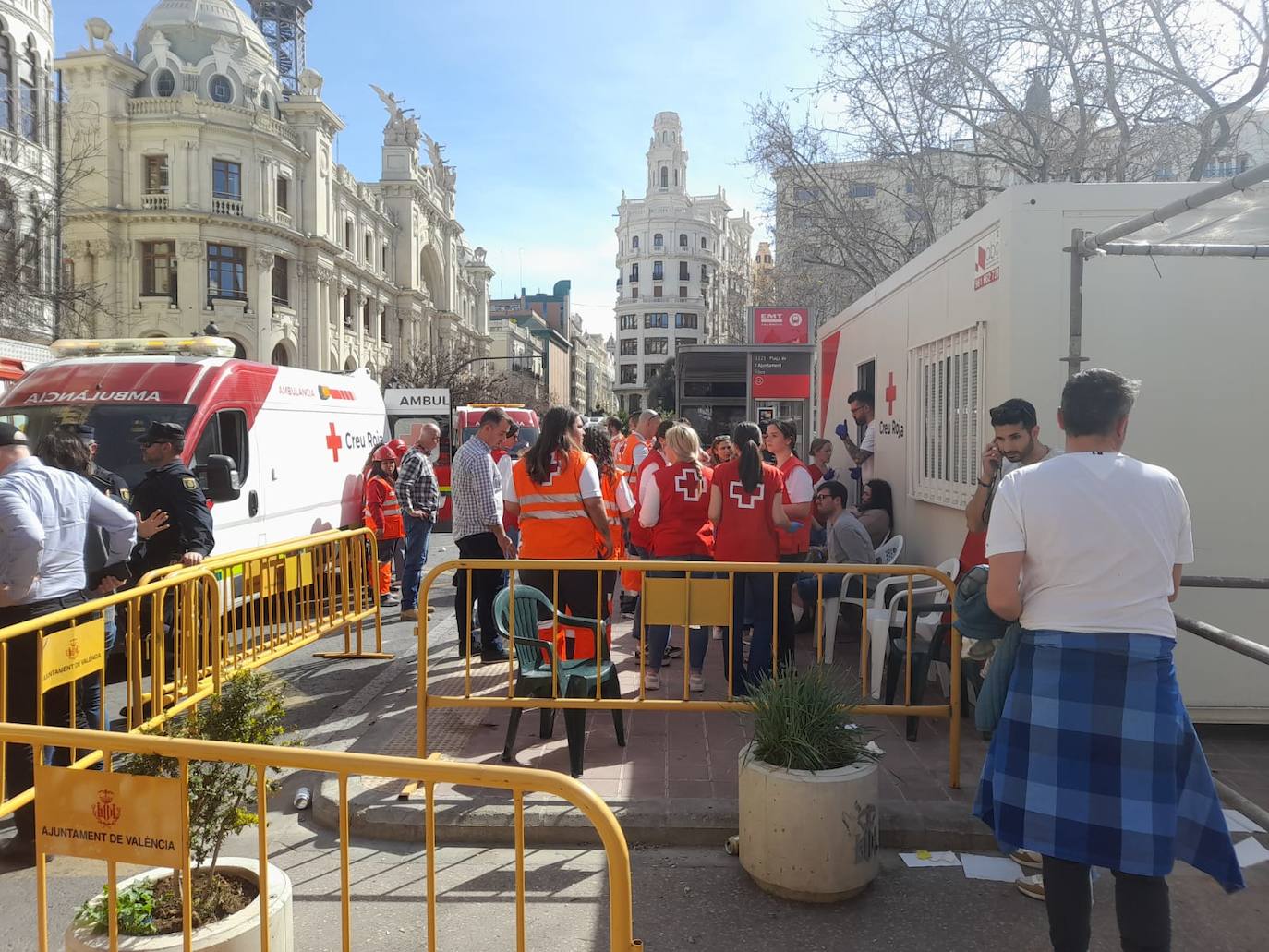 Varios heridos durante la mascletà de este viernes