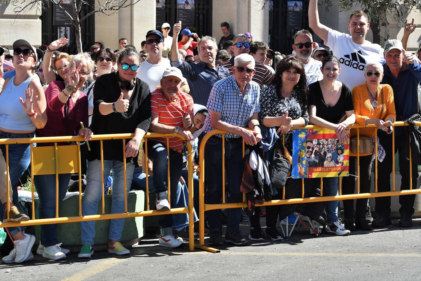 Búscate en la mascletà del domingo 12 de marzo