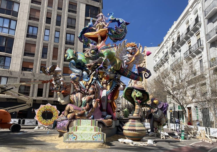 Cuerpo central de la falla Reino de Valencia-Duque de Calabria.