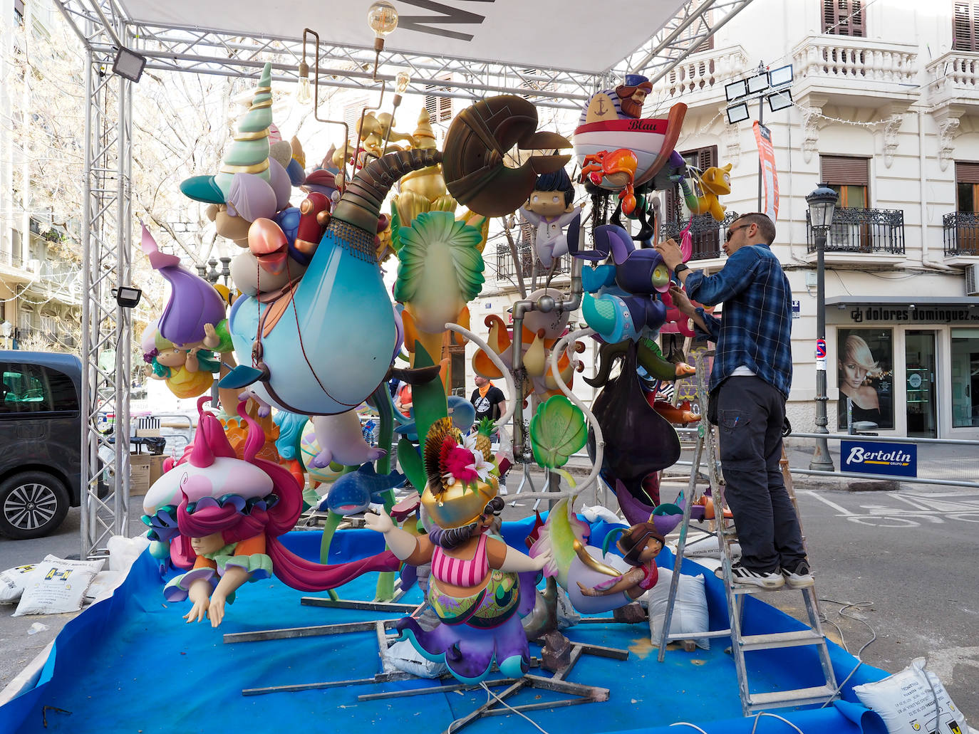 Comienza la plantà infantil de las Fallas 2023