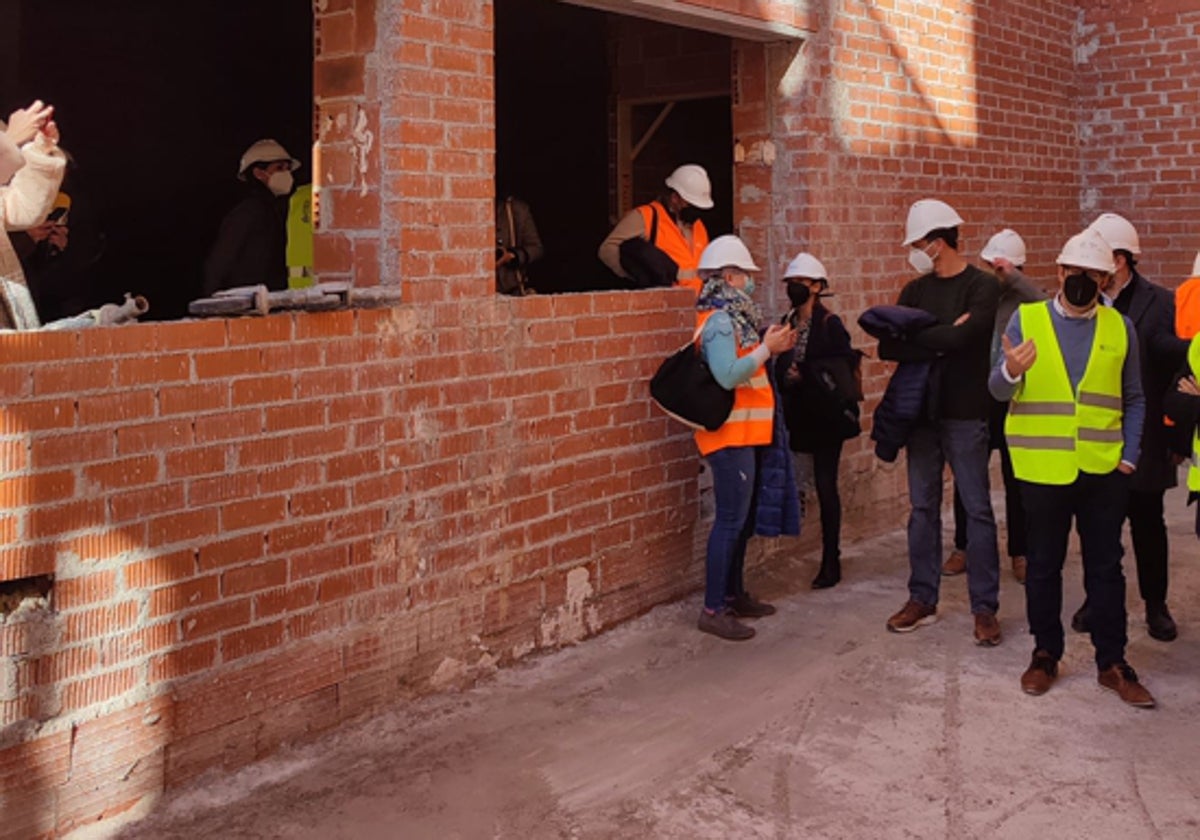 Visita a las obras el año pasado.