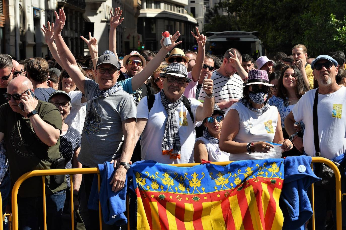 Búscate en la mascletà de este miércoles 15 de marzo