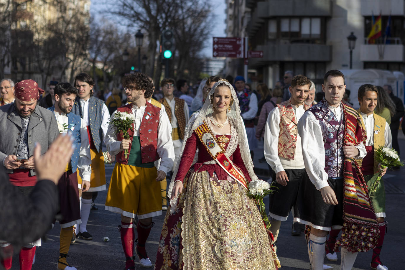 Búscate en la Ofrenda de las Fallas 2023: viernes 17 de marzo