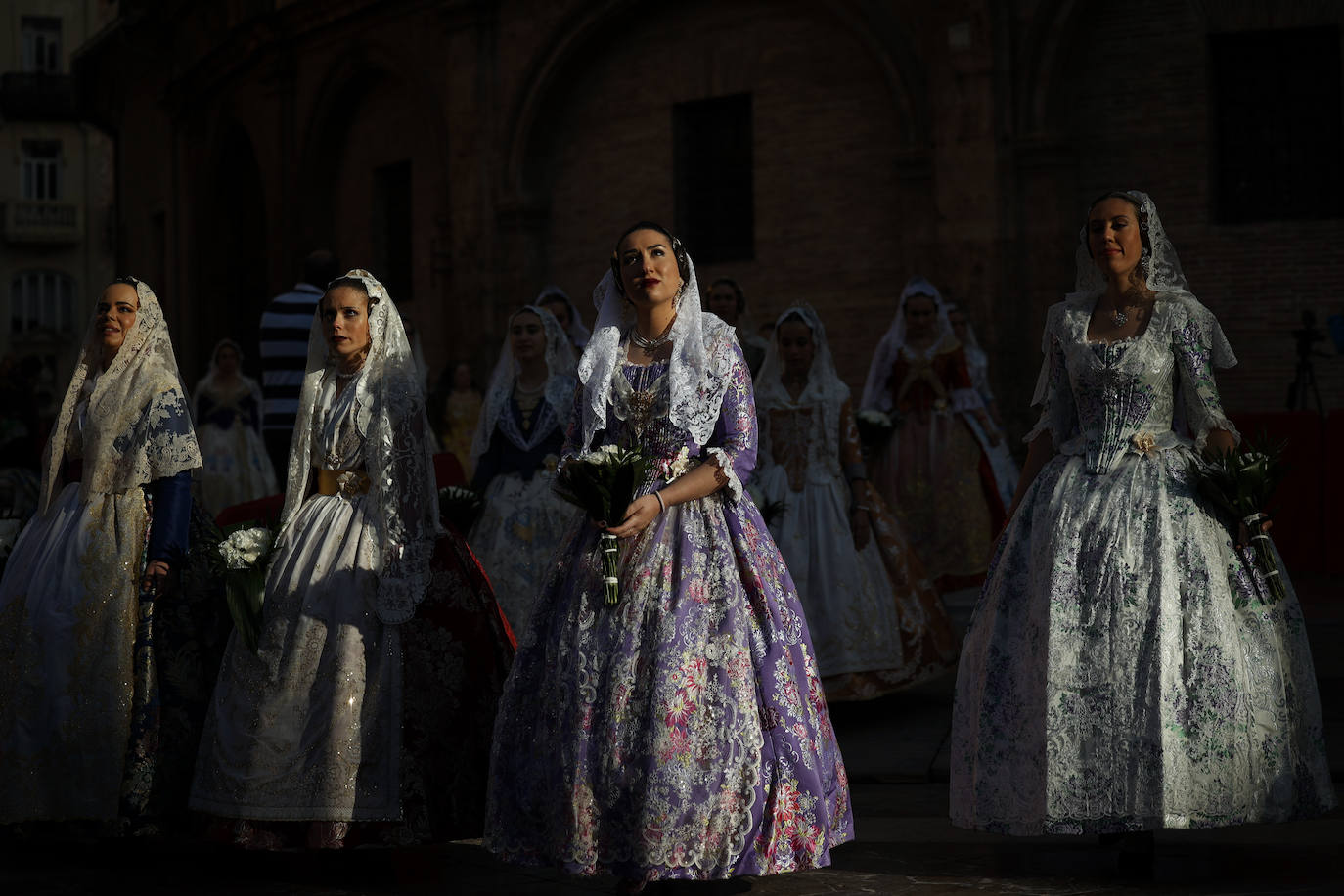 Búscate en la Ofrenda de las Fallas 2023: viernes 17 de marzo