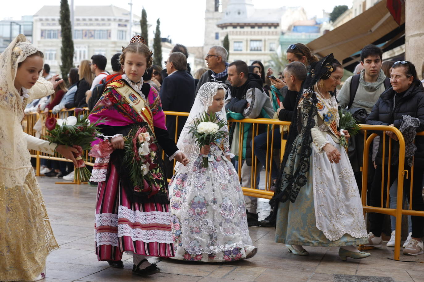 Búscate en la Ofrenda de Fallas del sábado 18 de marzo de 2023