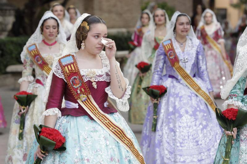 Búscate en la Ofrenda de las Fallas 2023: viernes 17 de marzo