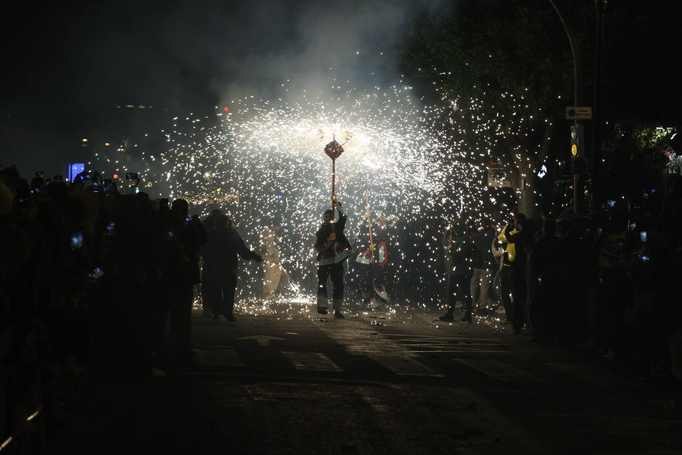 Así ha sido la cabalgata del Fuego de las Fallas 2023