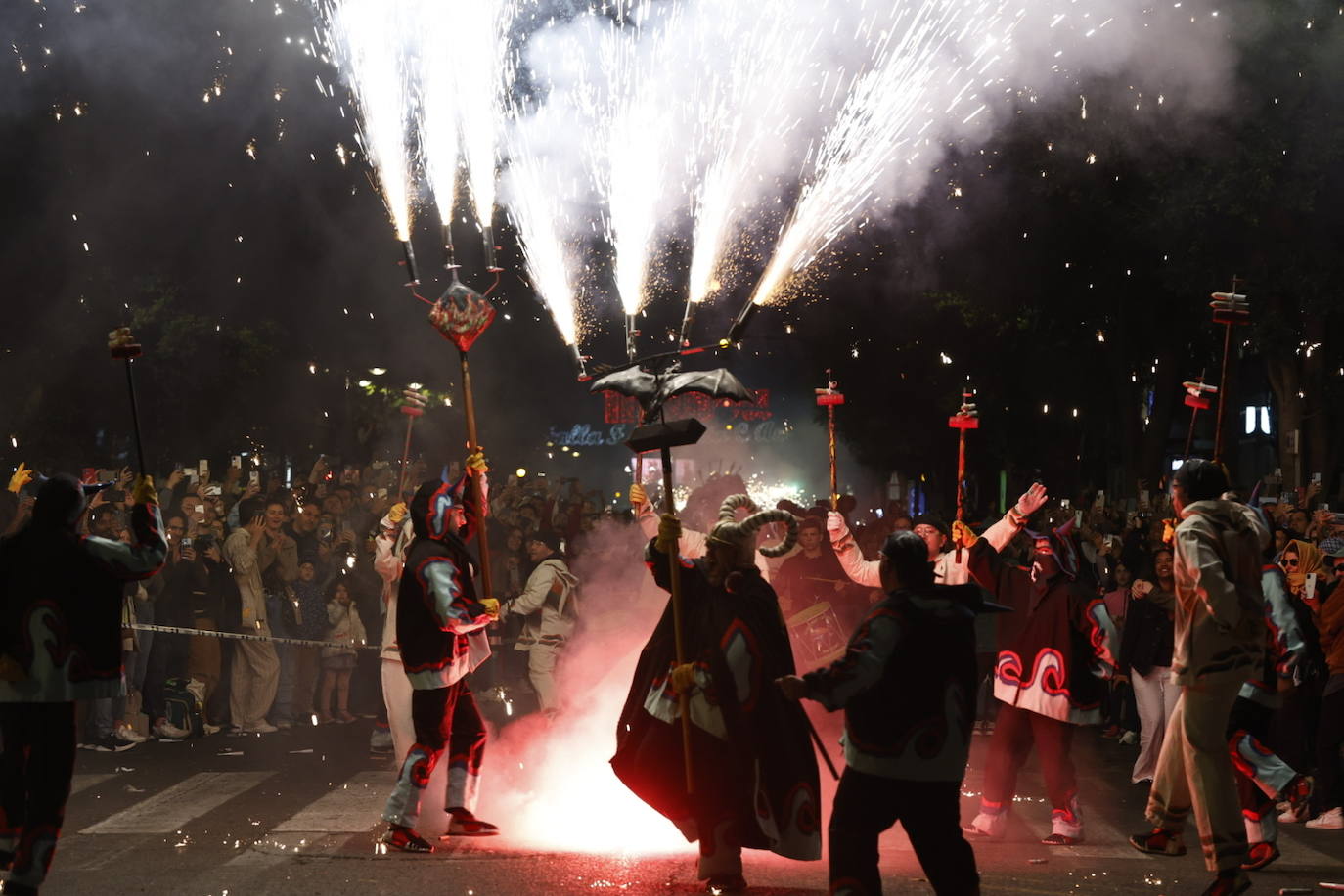 Así ha sido la cabalgata del Fuego de las Fallas 2023