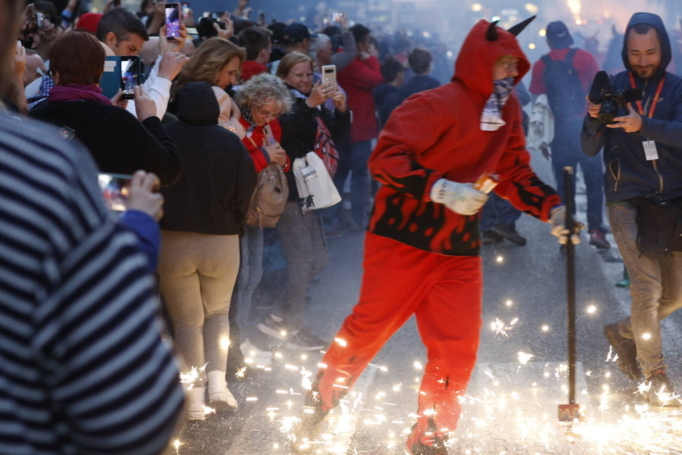 Así ha sido la cabalgata del Fuego de las Fallas 2023