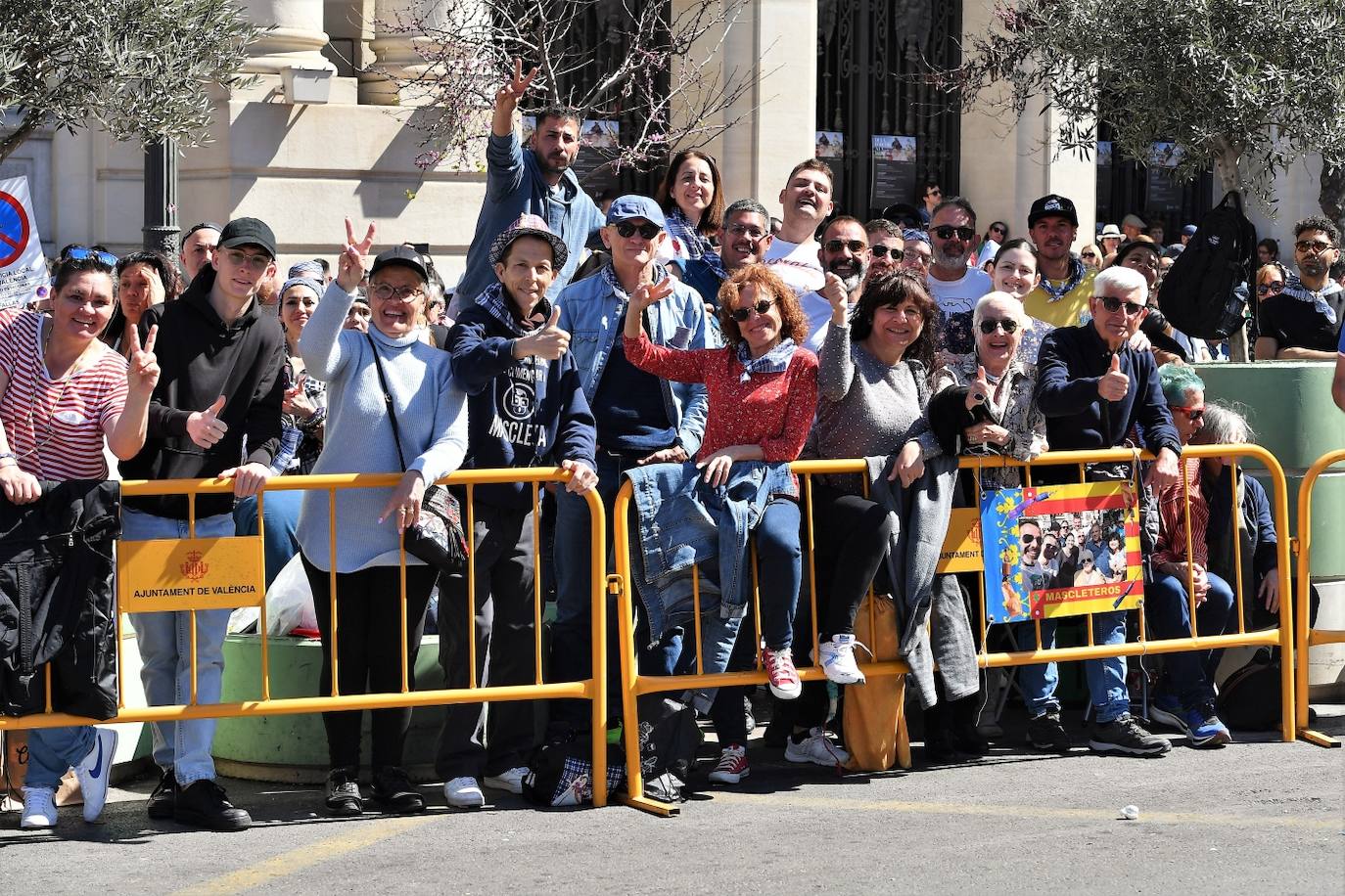 Búscate en la mascletà del 19 de marzo