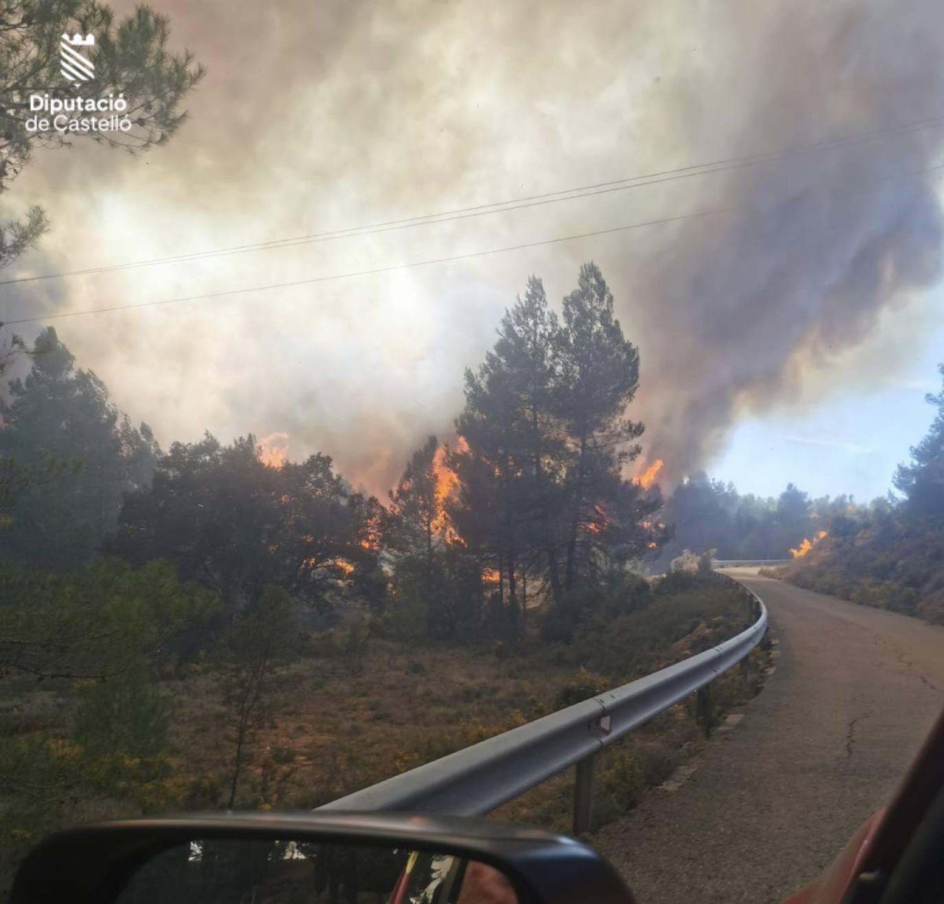 Incendio forestal en Villanueva de Viver