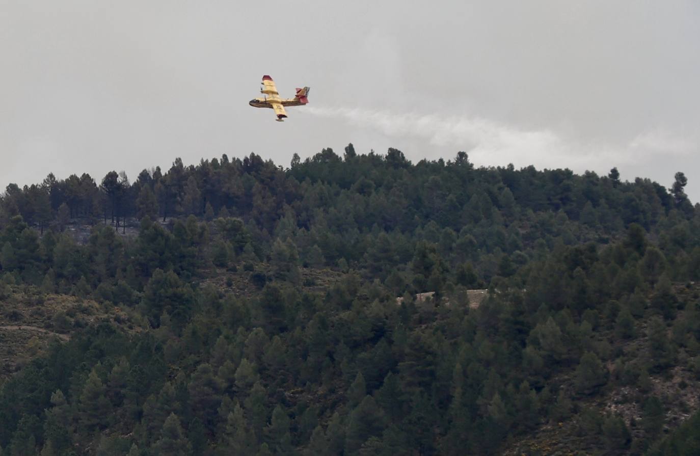 Incendio forestal en Villanueva de Viver