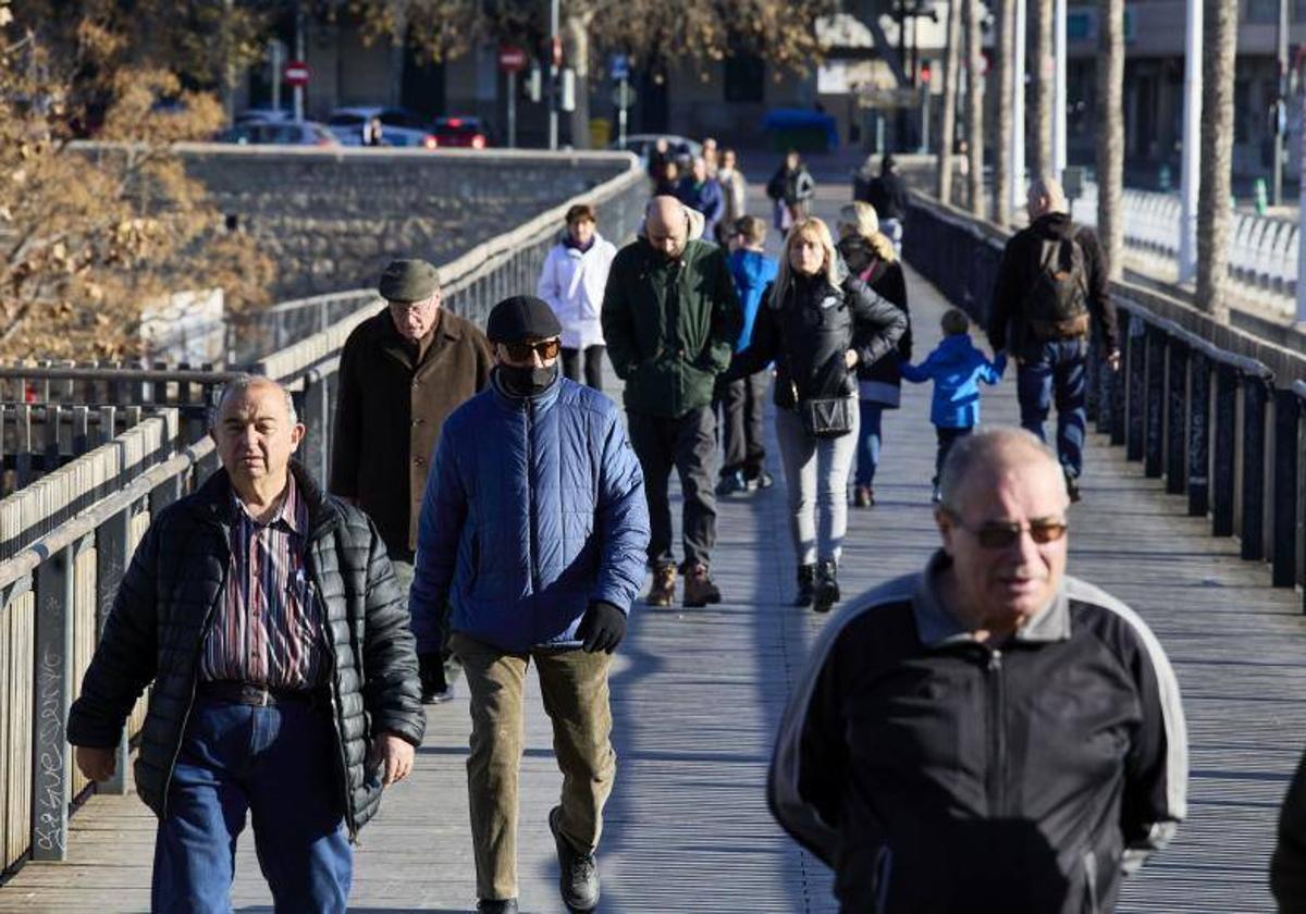 Gente abrigada en Valencia.