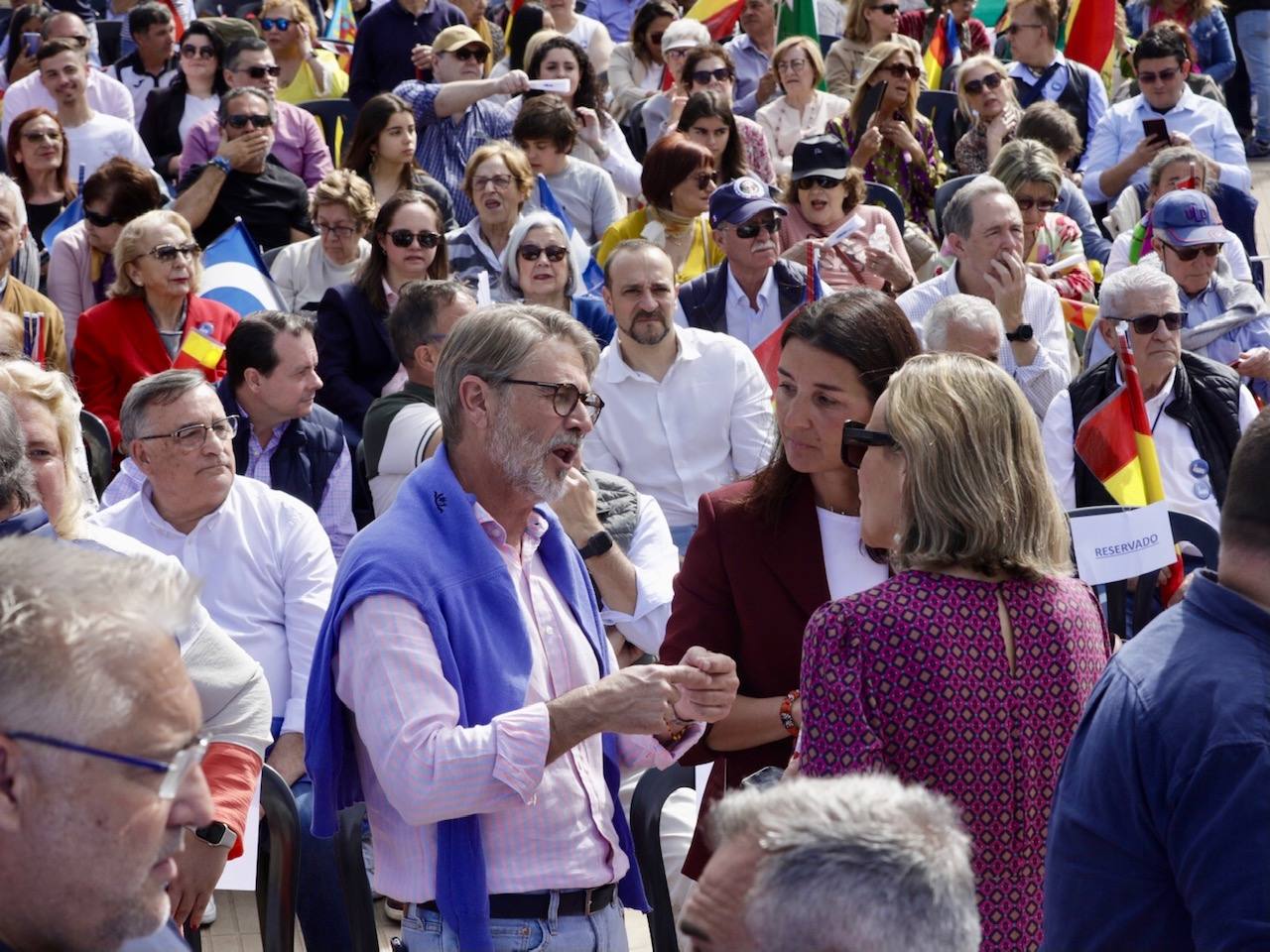 Ayuso participa en un mitin del PP en Valencia