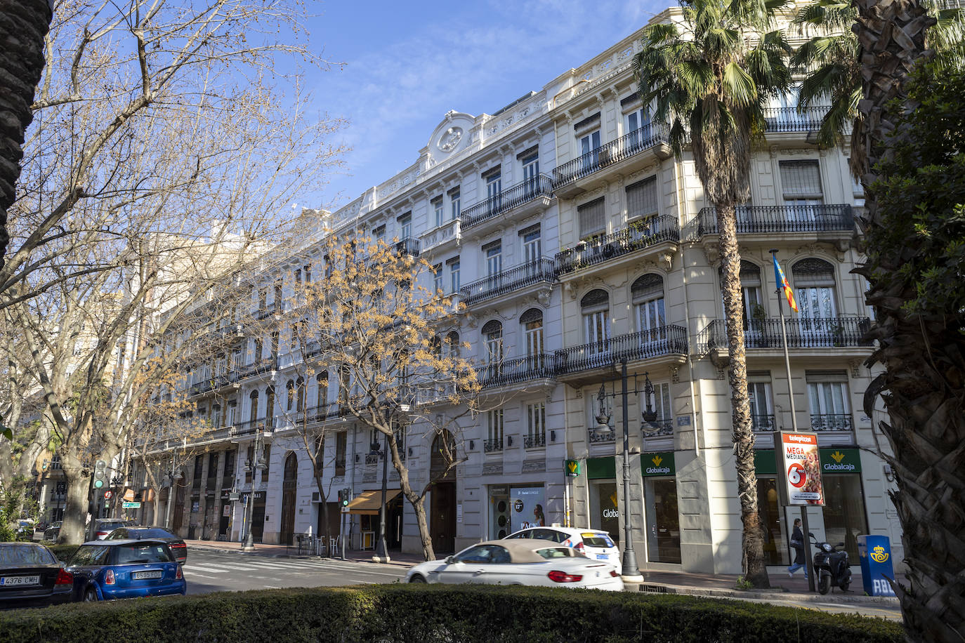 Un paseo por la Gran Vía del Marqués del Turia