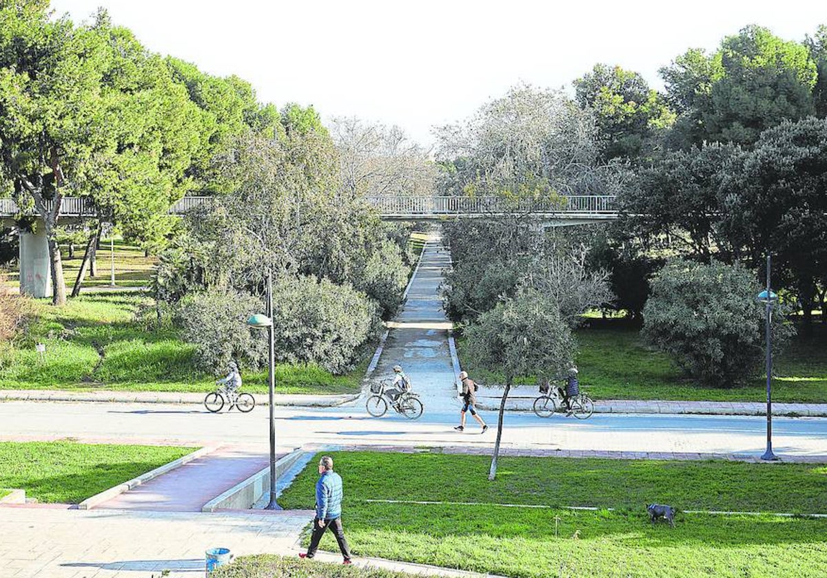 Un tramo del jardín del Turia.