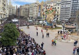 Falla municipal de García Lleonart y Marina Puche.