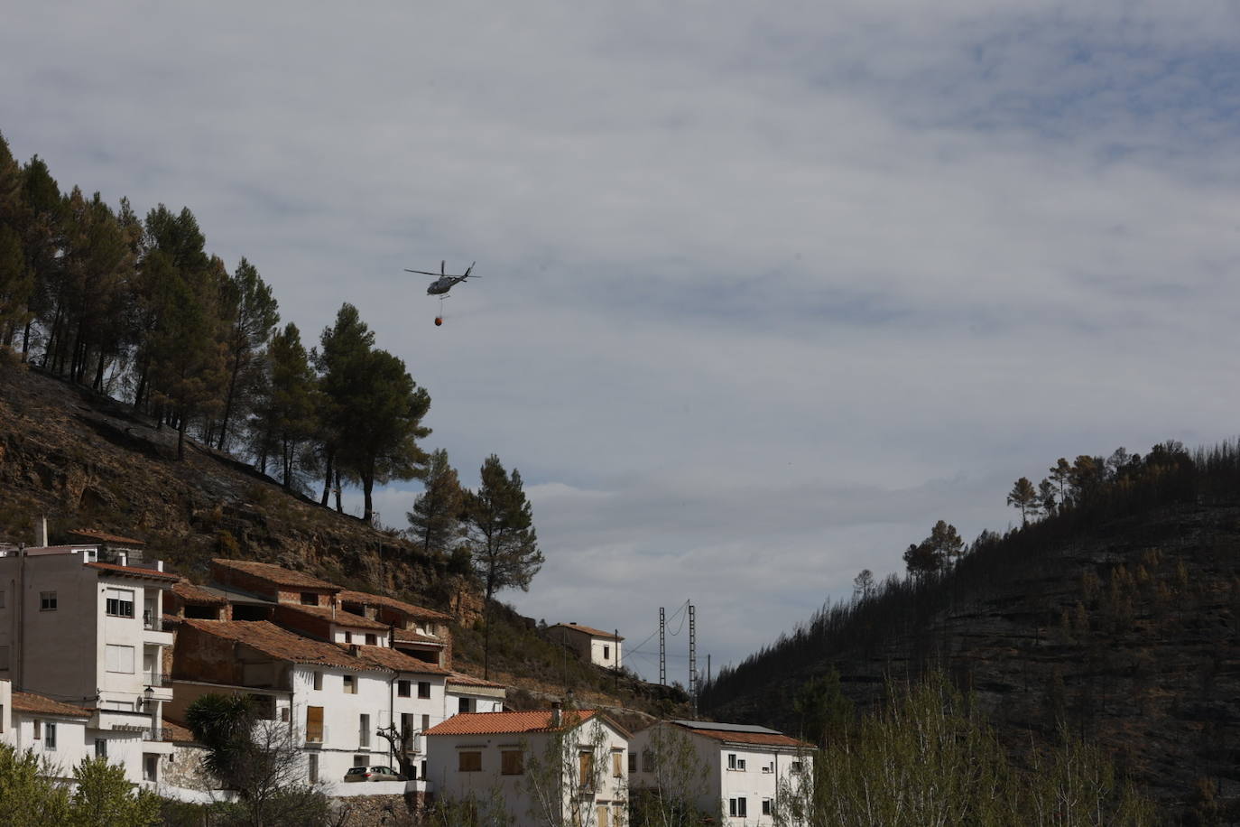 Montán, arrasado por las llamas del incendio en Castellón