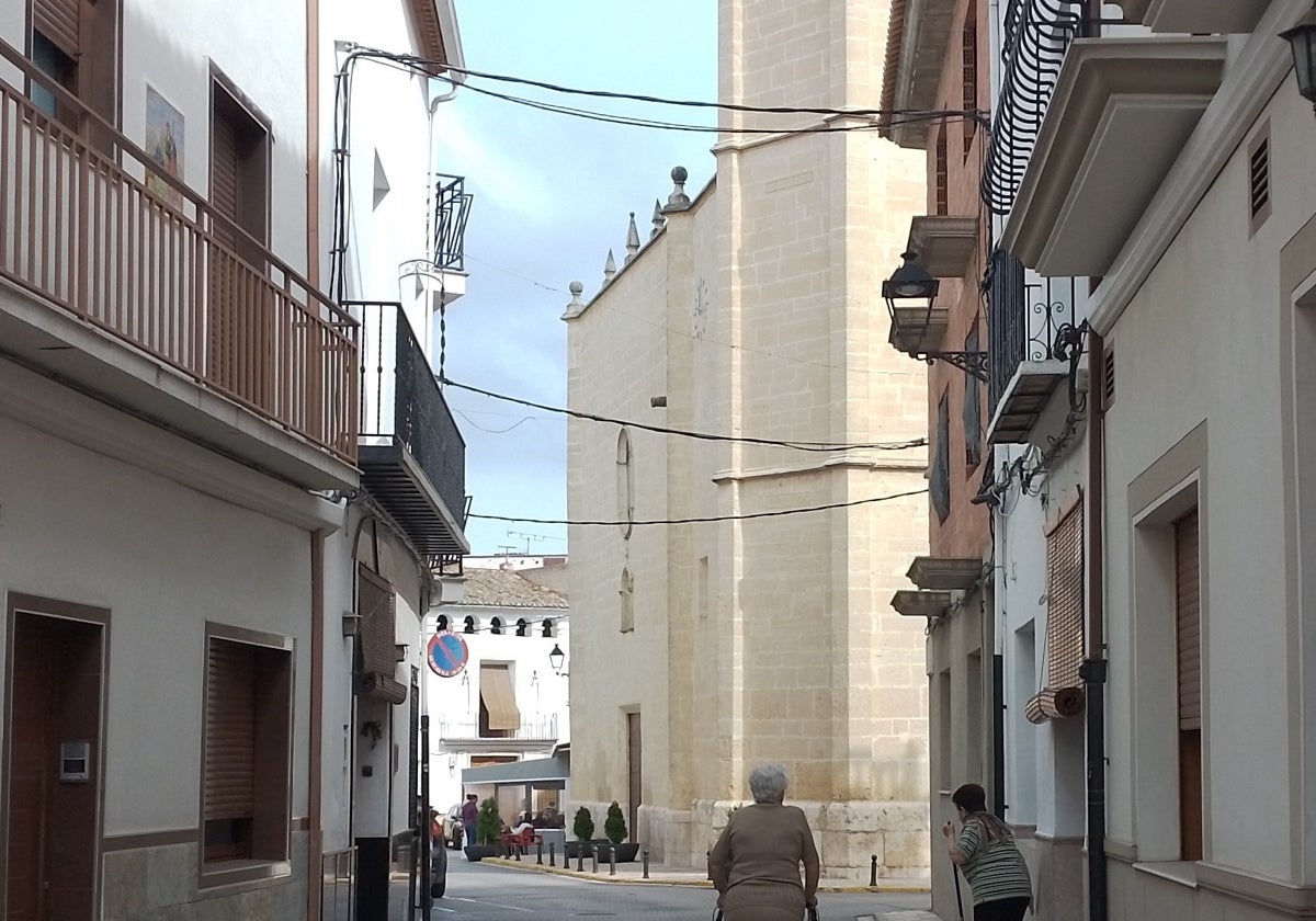 La plaza de los Santos Juanes de Quatretonda acogerá la Feria del libro.