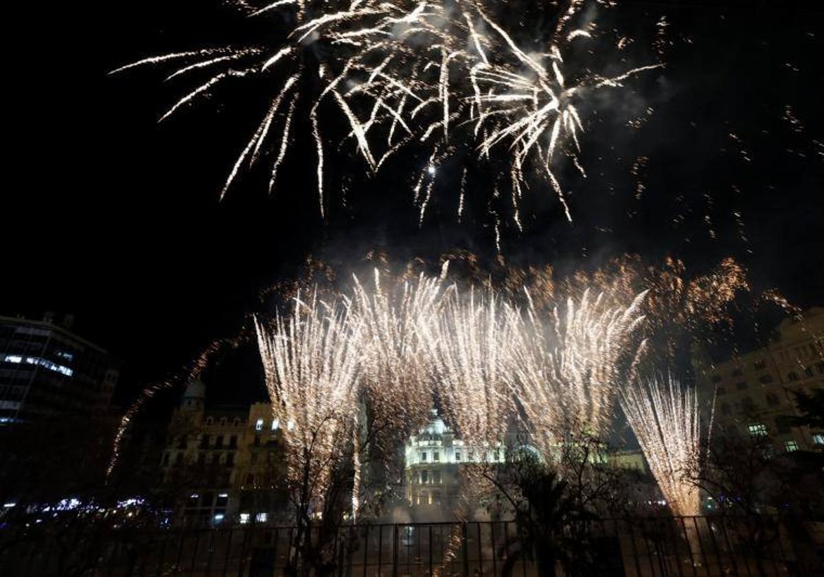 Horario y lugar del castillo de fuegos artificiales de este sábado en Valencia