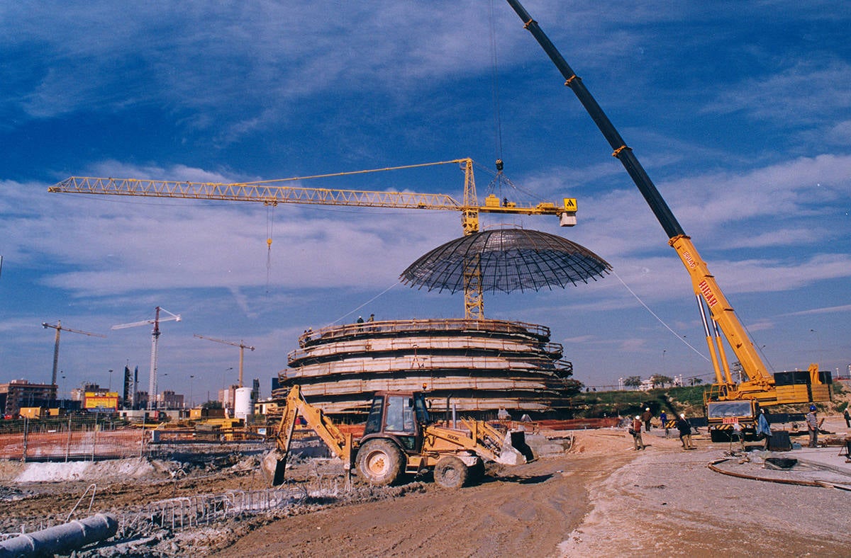 Así se construyó l&#039;Hemisfèric de la Ciudad de las Artes y las Ciencias de Valencia