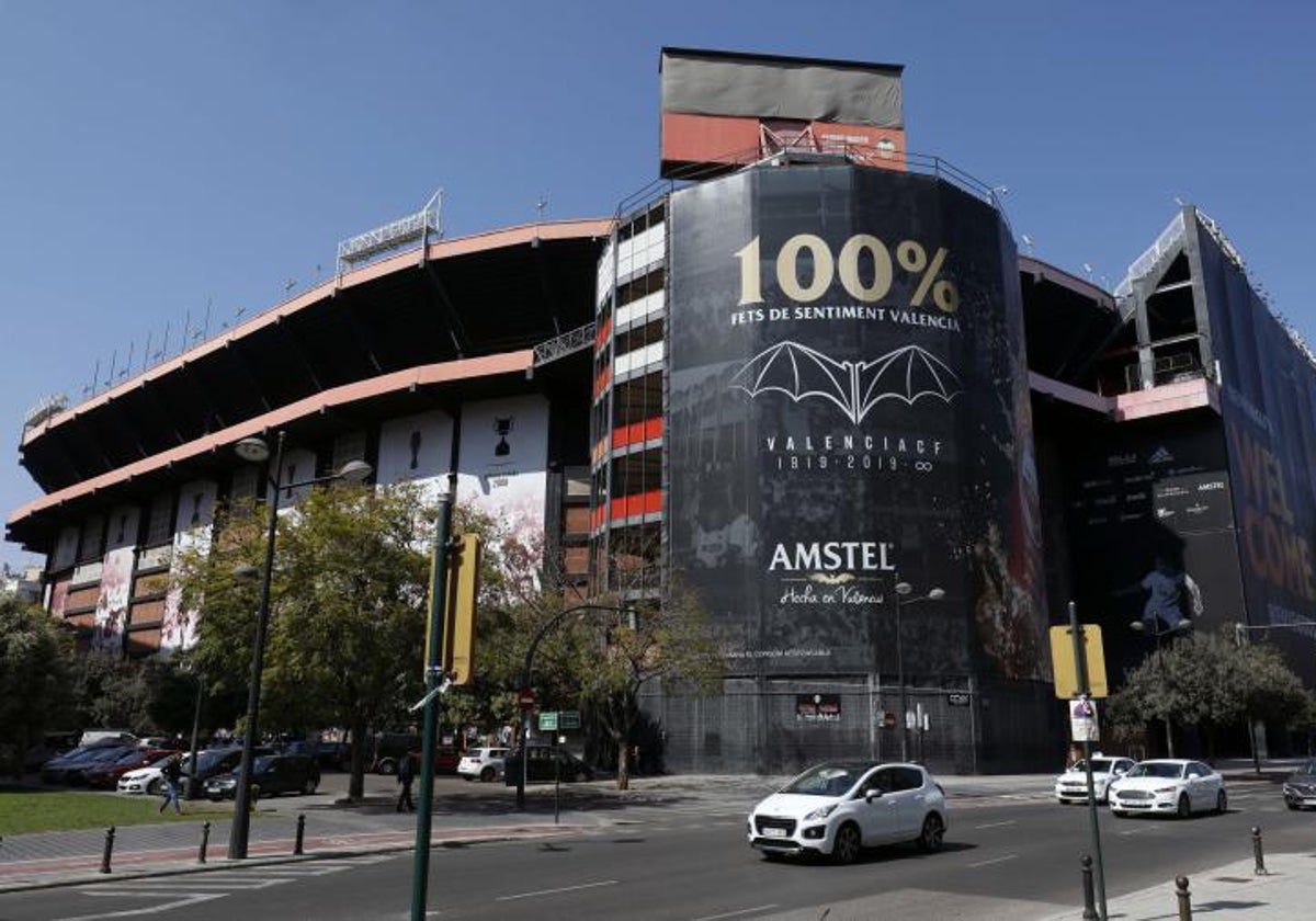 El Ayuntamiento exige al Valencia que garantice la demolición de Mestalla