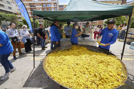 Paellas gigantes con motivo del día de la Valentina. Imagen de archivo