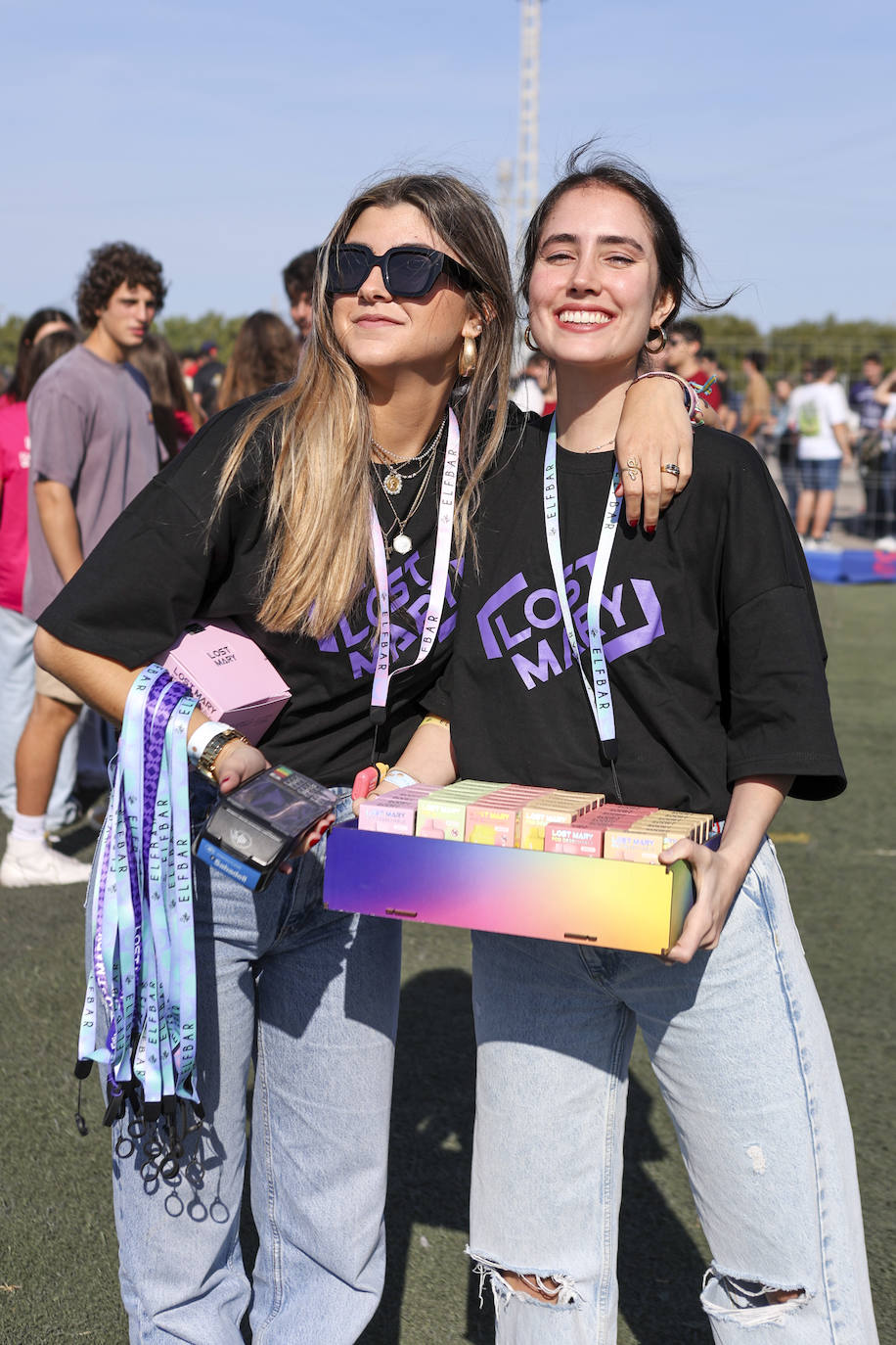 Miles de estudiantes han disfrutado de las paellas universitarias en Pinedo