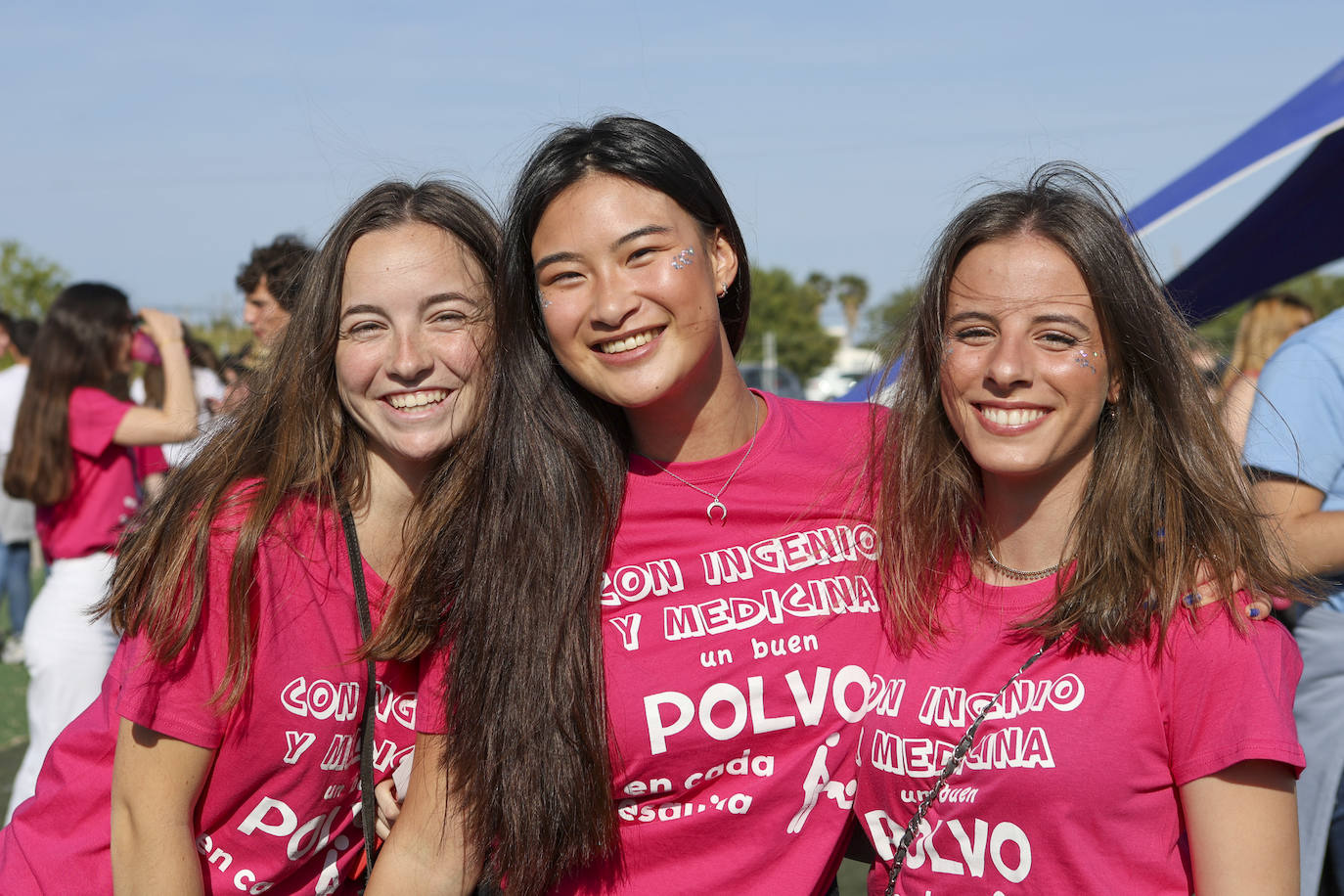 Miles de estudiantes han disfrutado de las paellas universitarias en Pinedo