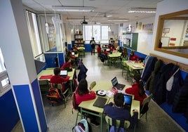 Alumnos de un colegio concertado de Valencia durante una clase.