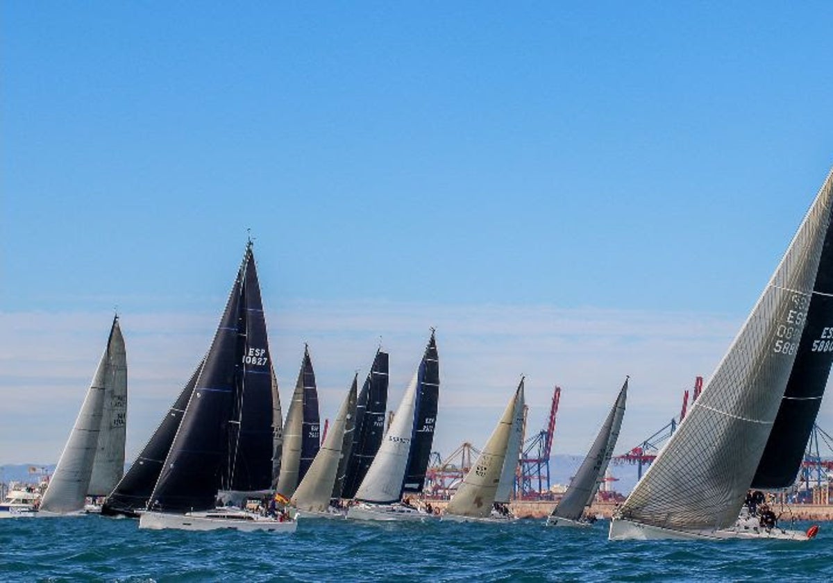 El Trofeo UPV de Vela, nuevo desafío para la comunidad universitaria en el Real Club Náutico de Valencia