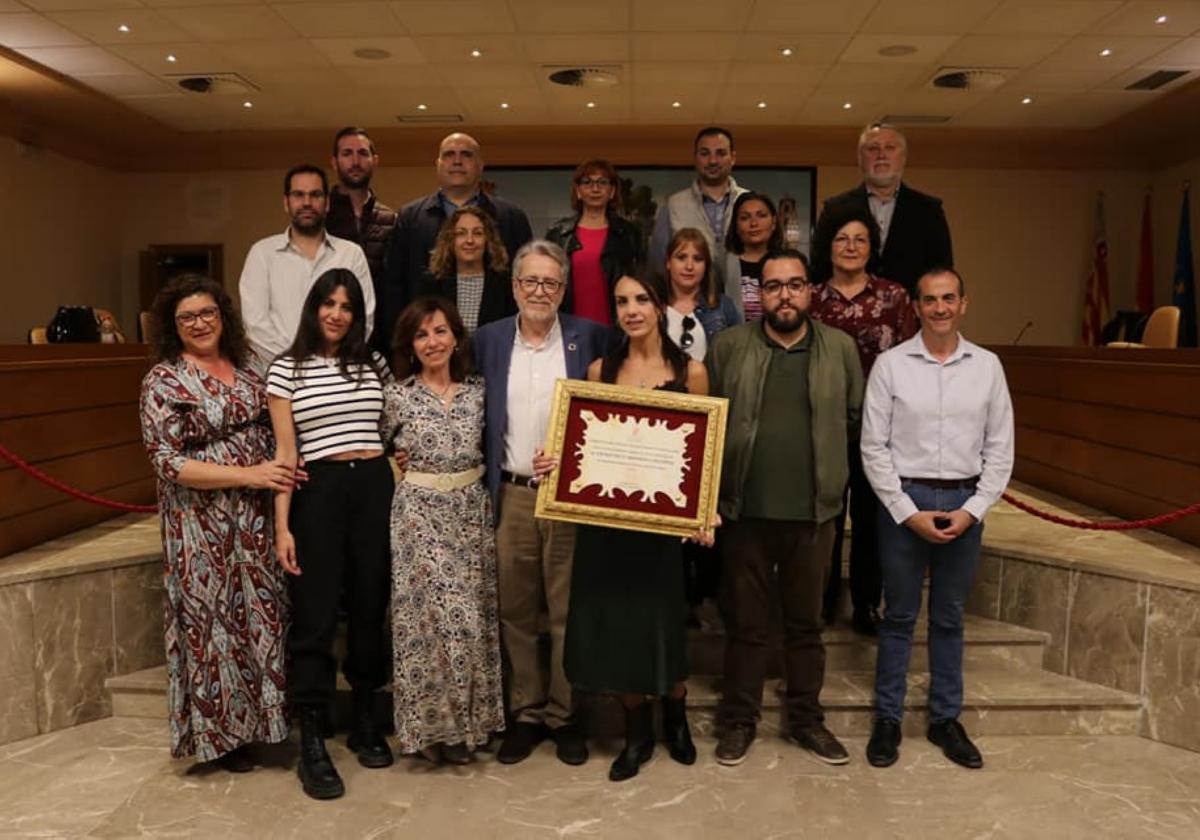 La familia del humorista Paco Calonge recibe el título Hijo Adoptivo de Albal, a título póstumo