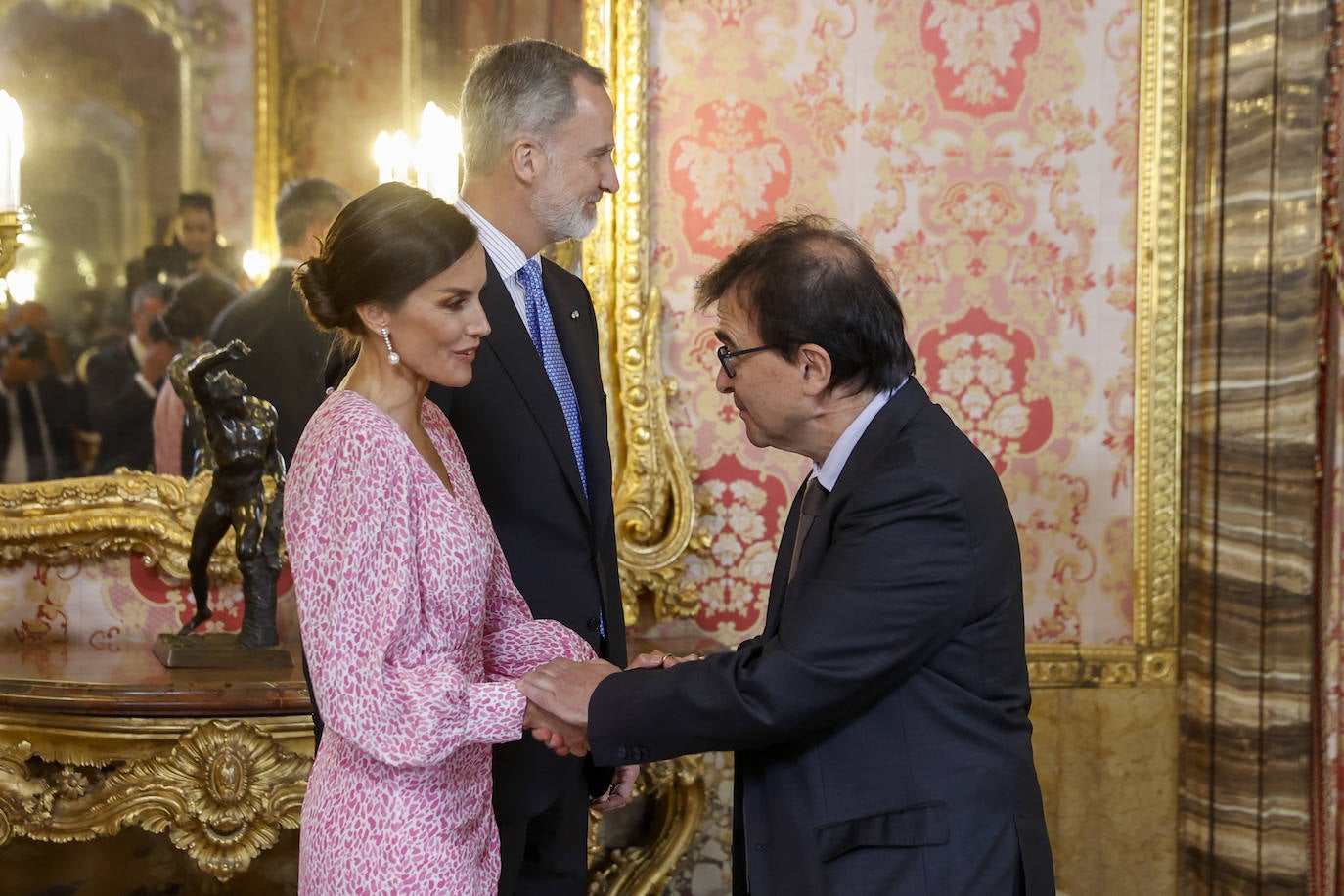 El &#039;look&#039; de la reina Letizia que querrán copiar todas las invitadas de bodas