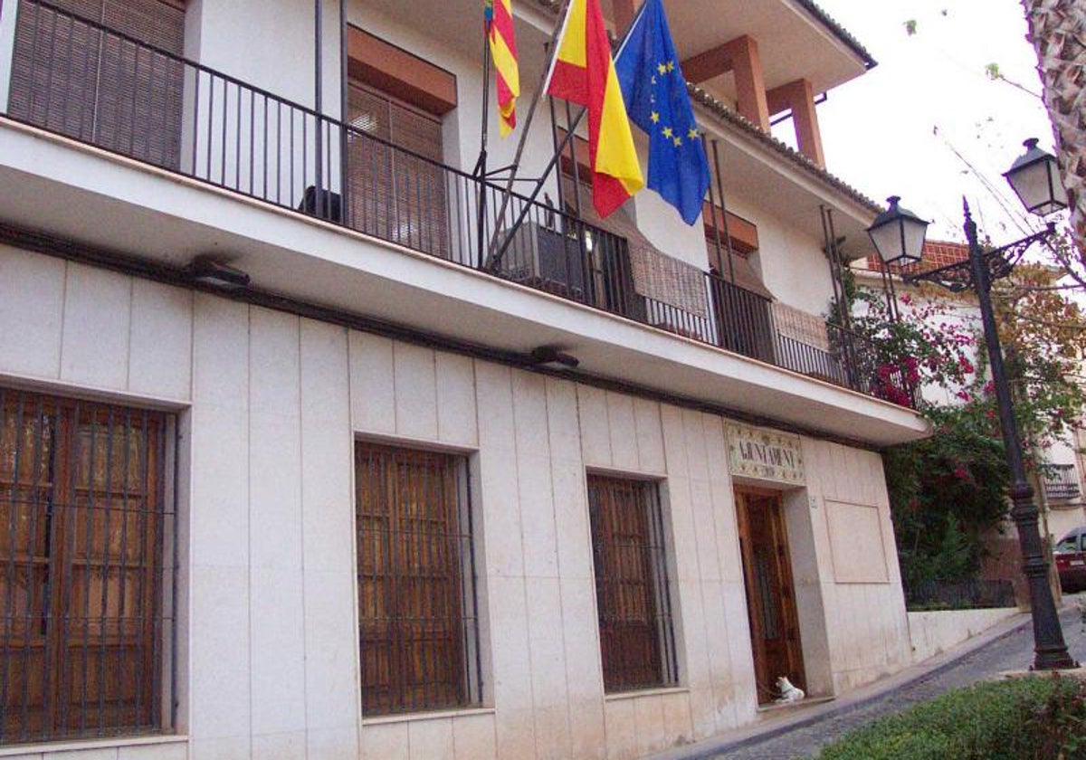 Ayuntamiento de Castelló de Rugat.