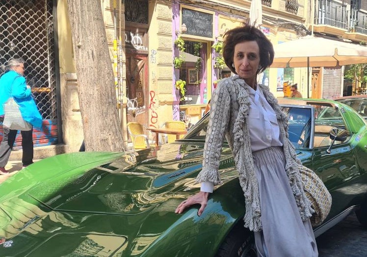 Una de las actrices durante el rodaje en el barrio del Carmen.