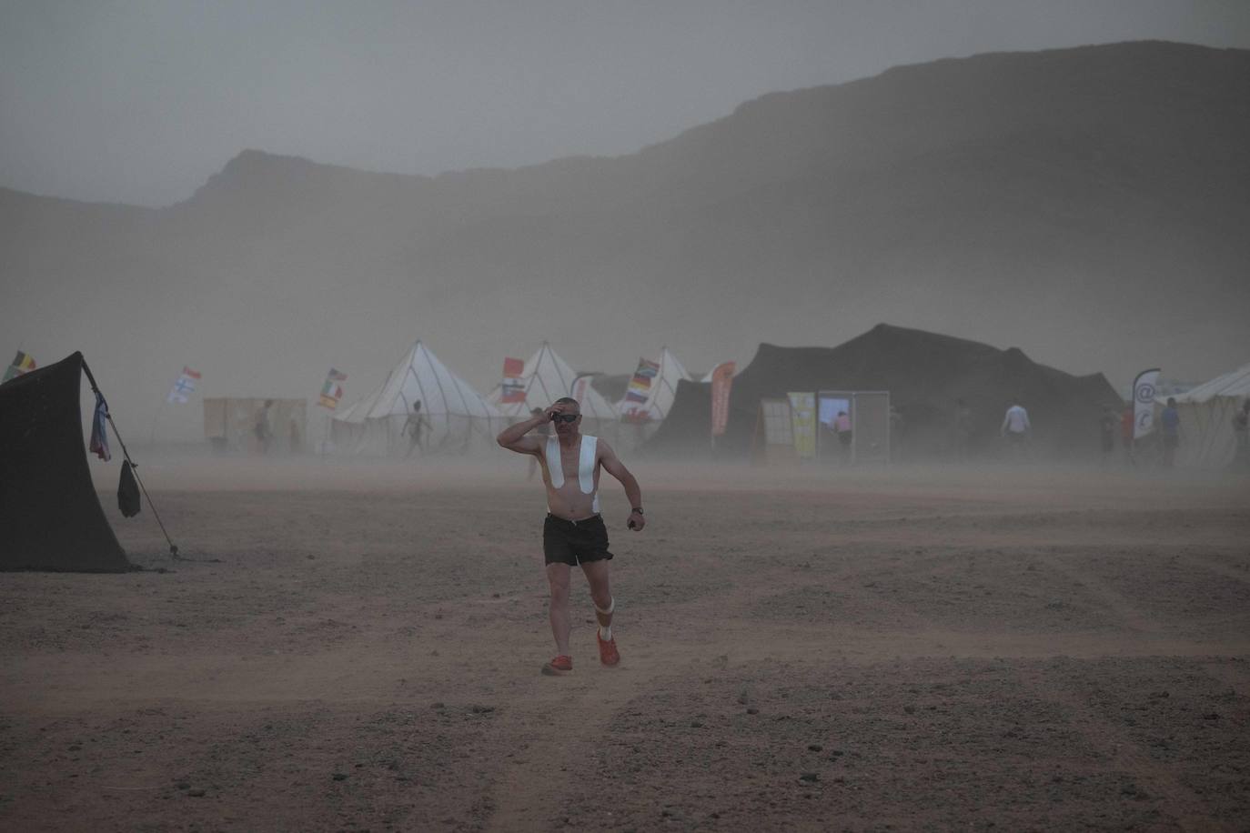 Marathon des Sables 2023: así se compite en una de las carreras más extremas del mundo