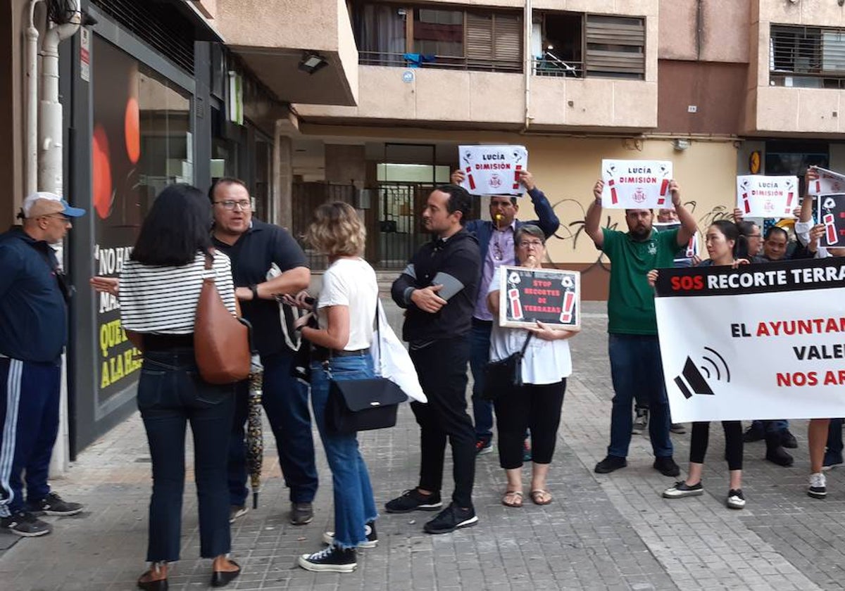 Protesta del sector de la hostelería, en la avenida de Blasco Ibáñez, en una imagen de archivo.