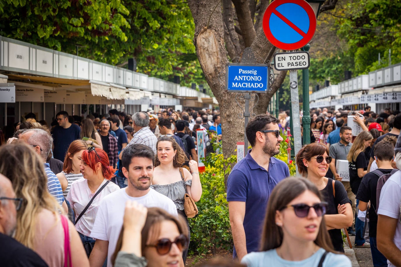 Fira del Llibre 2023: Las imágenes de la jornada del sábado