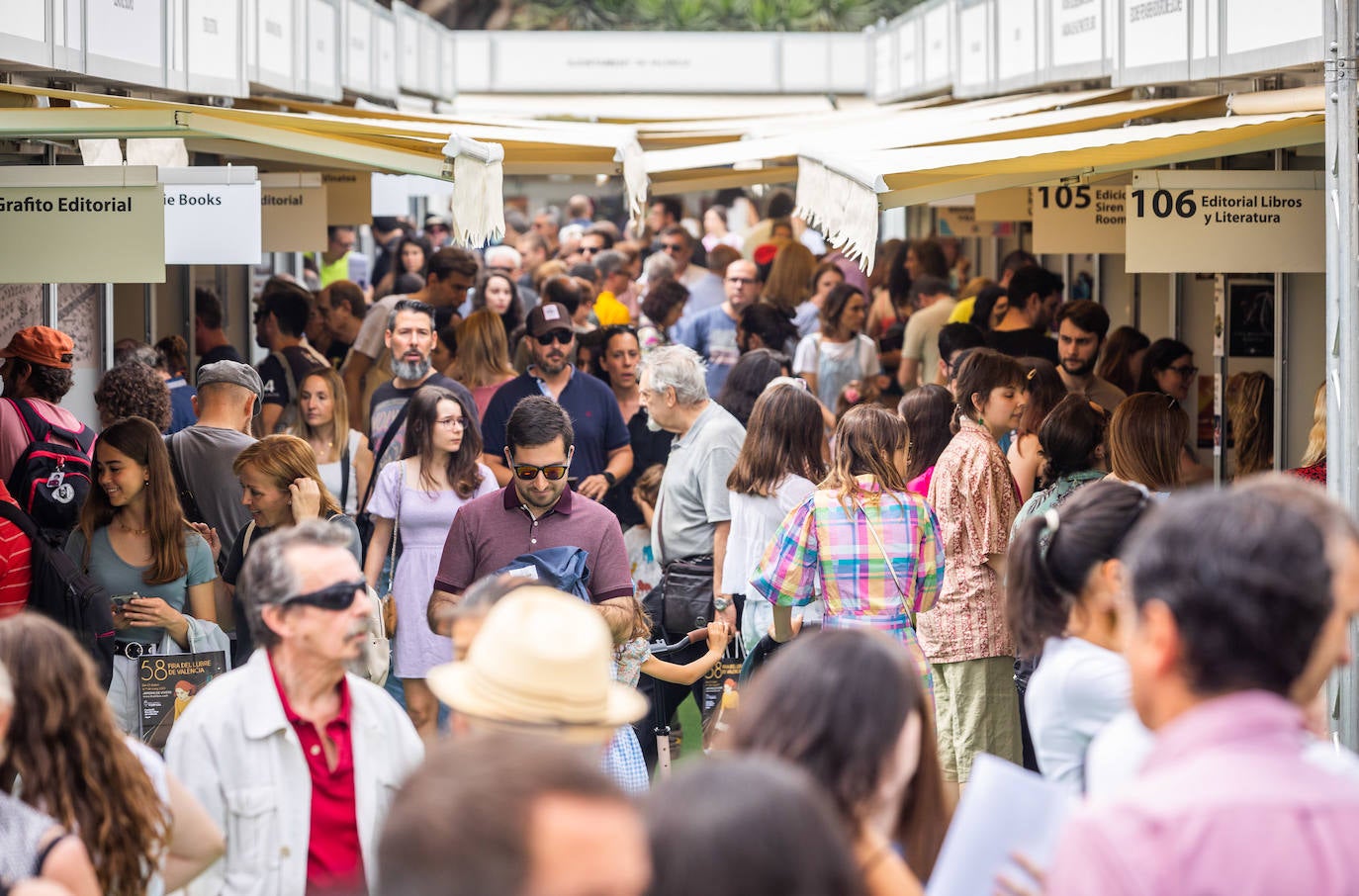 Fira del Llibre 2023: Las imágenes de la jornada del sábado