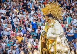 Gran Vigilia por el Centenario de la Coronación de la Virgen de los Desamparados