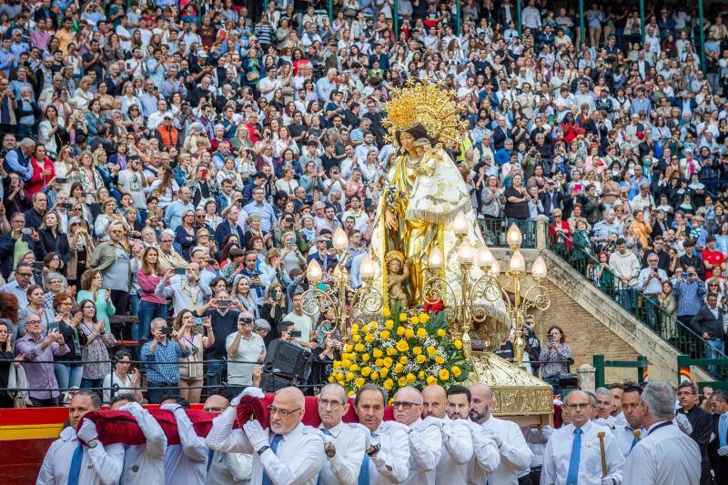 Gran Vigilia por el Centenario de la Coronación de la Virgen de los Desamparados