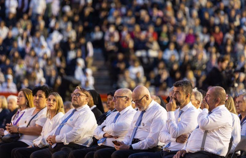 Gran Vigilia por el Centenario de la Coronación de la Virgen de los Desamparados