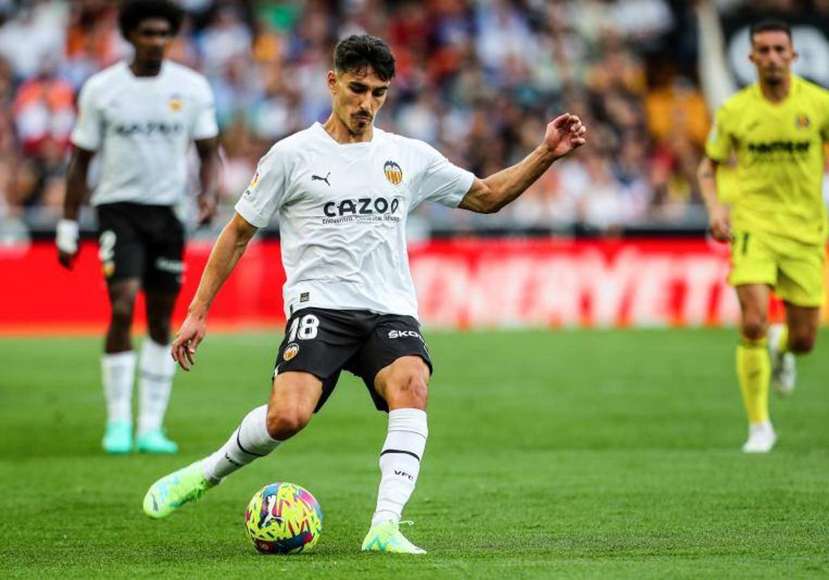 André Almeida en el partido frente al Villarreal.