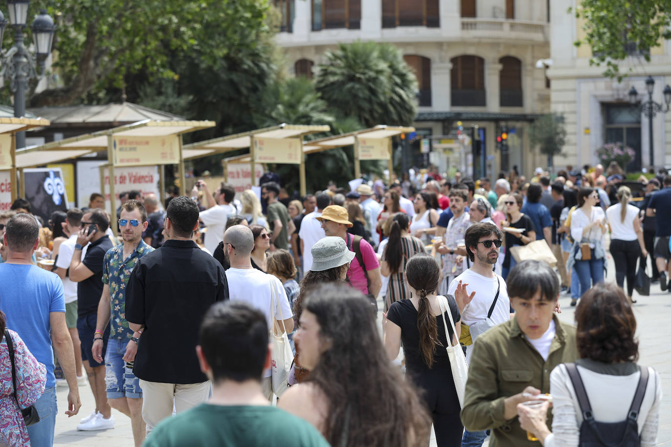 Valencia saborea su gran evento de las paellas